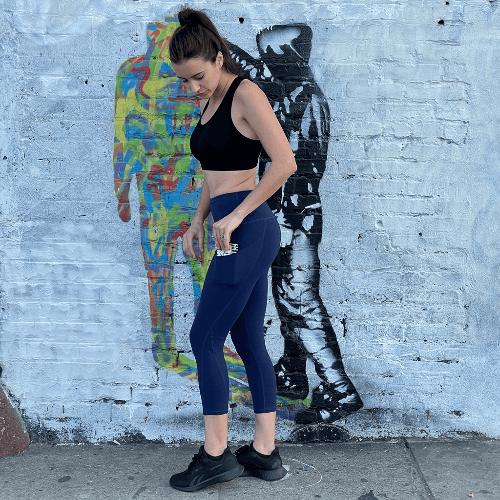 Athletic High-Waisted Capri Leggings with Hip Pockets