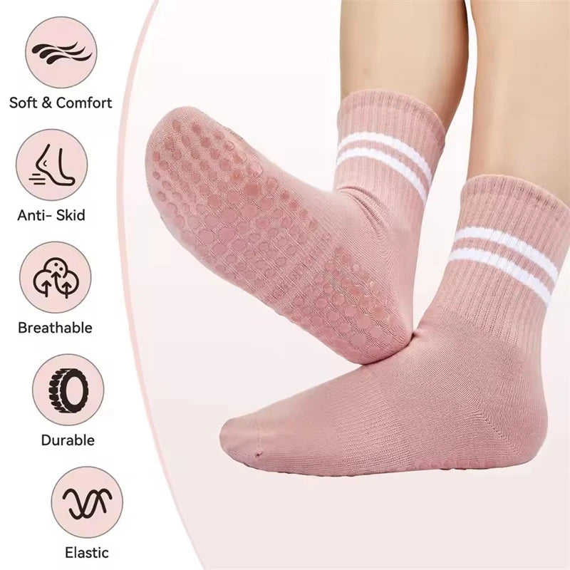 Women Anti Slip Pilates Socks with Silicone