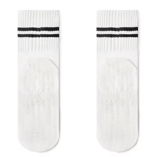 Women's Non-Slip Pilates Socks with Grips 1 Pair Yoga Socks for Barre
