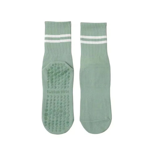 Women Anti Slip Pilates Socks with Silicone